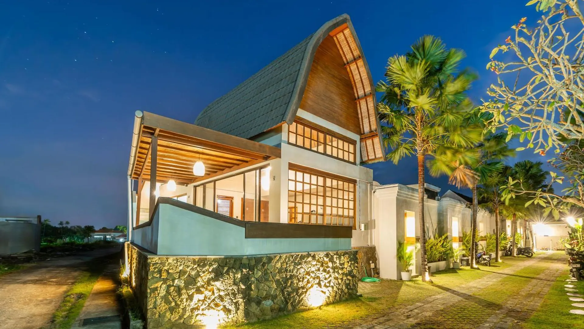 Villa Felicia Canggu By Moria Indonesia